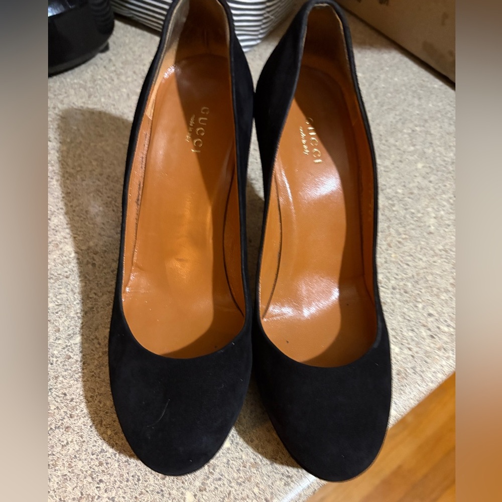 Gucci Black Suede High Heels - Picture 11 of 11